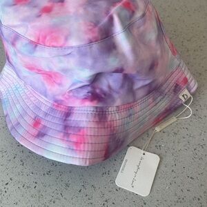 Reversible Tie Dye Bucket Hat